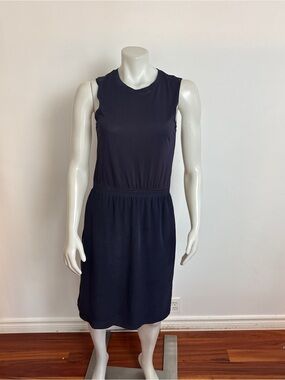 BABATON (Aritzia) - Navy Bi-Fabric Dress. elastic waist, sleeveless. Medium